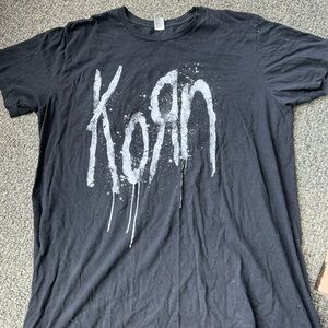 Black Korn tee